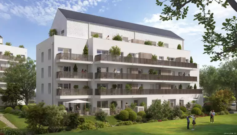 Image 3D représentant un bâtiment résidentiel moderne sur plusieurs étages, une façade blanche et des balcons avec des garde-corps en bois et en métal. L'immeuble est entouré de d'espaces verts aménagés.