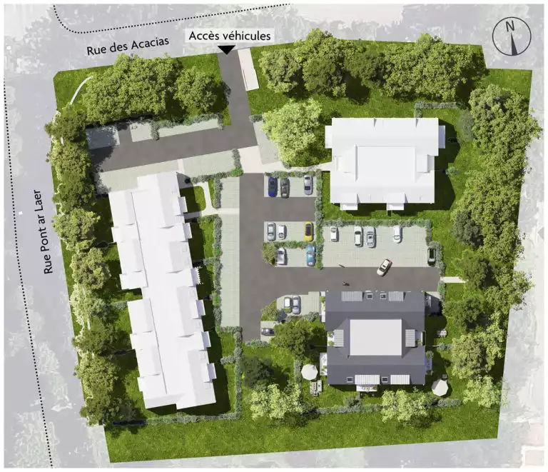 Ces images illustrent le programme immobilier Latitude 47. Elles comprennent : une vue aérienne du plan masse montrant l'aménagement général avec deux bâtiments résidentiels, un parking central, une perspective extérieure mettant en avant l'architecture moderne des bâtiments et leur cadre paysager agréable, une perspective intérieure d'un salon soulignant la luminosité, le design contemporain et l'accès direct à l'extérieur.