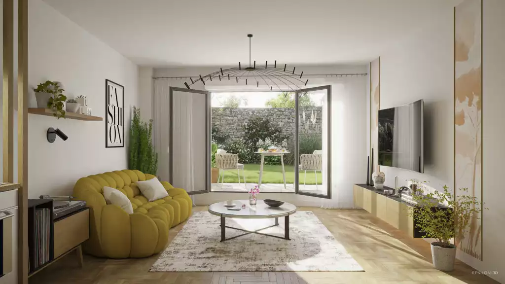 Un espace moderne et chaleureux bénéficiant d'une grande baie vitrée donnant sur un rez-de-jardin. Un canapé matelassé jaune moutarde, une table basse ronde en métal et verre, un meuble TV suspendu en bois et un meuble en bois accueillant une platine vinyle.