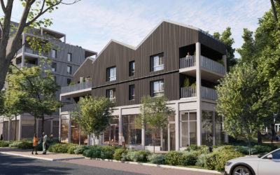vue d'un bâtiment en bardage bois gris foncé avec des cellules commerciales au rez-de-chaussée et des gens qui se baladent